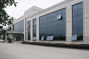 北京鵬冠興業(yè)科技 專注不間斷電源設(shè)備的技術(shù)開發(fā)與銷售